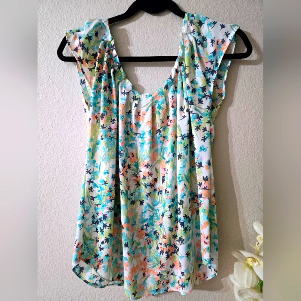 CL Lauren Conrad blouse Size S